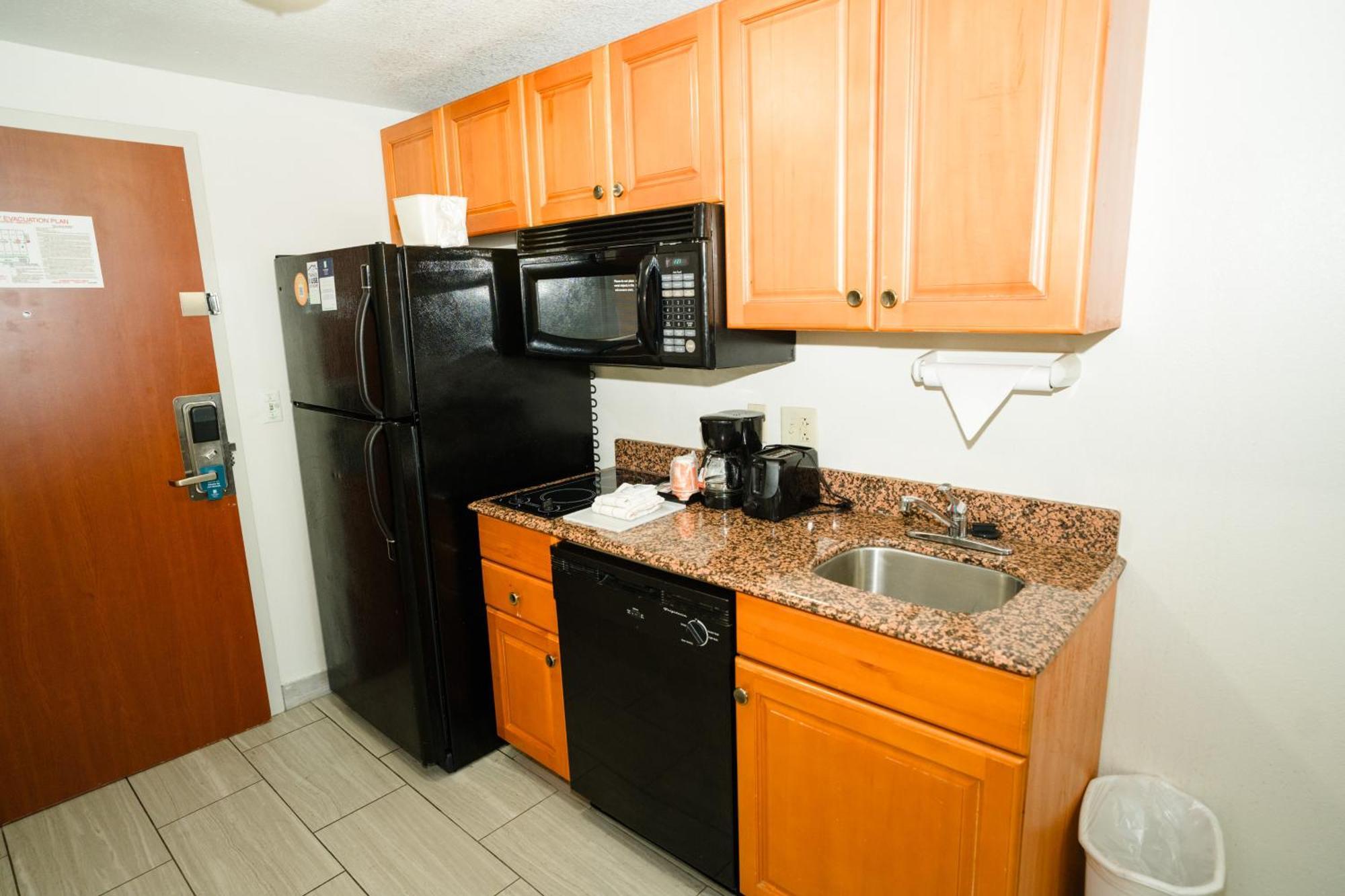 Mainstay Suites Knoxville North I-75 Zewnętrze zdjęcie